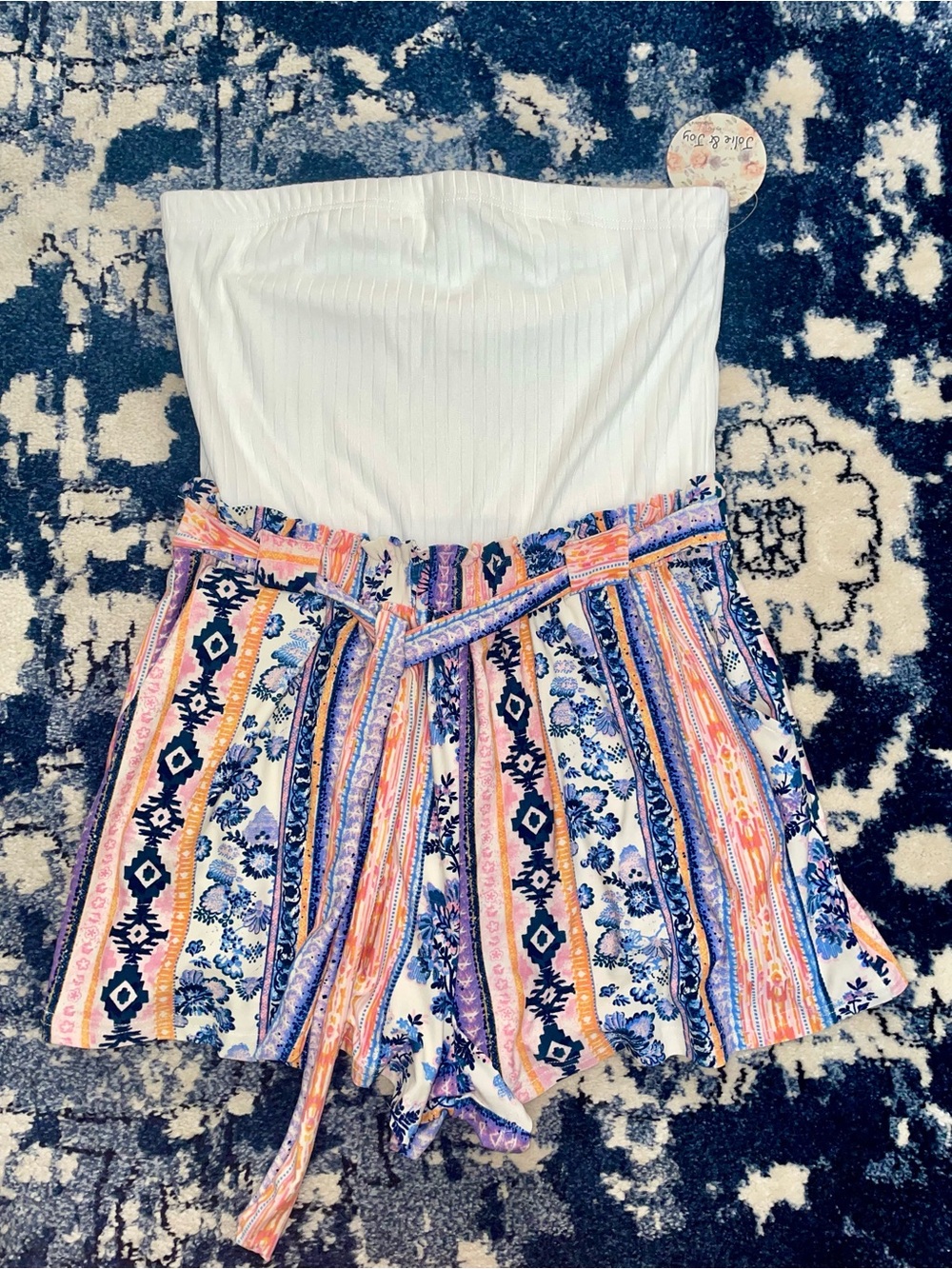 NWT Tube top Romper. Size L.